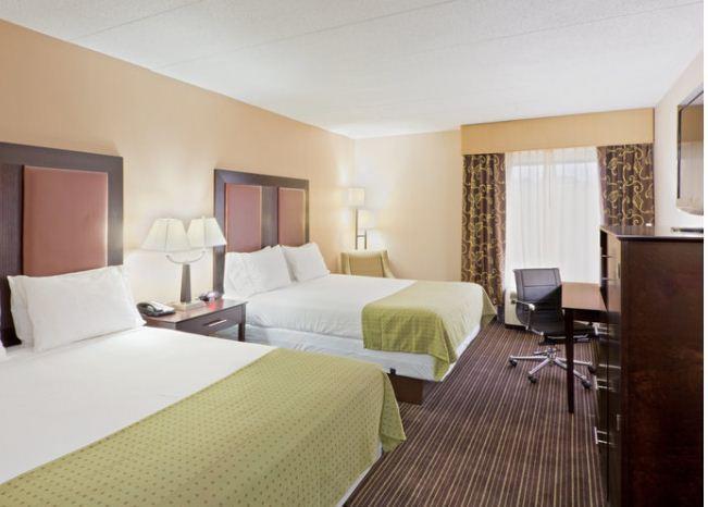 Holiday Inn Express Hotel & Suites Charleston-Southridge, An Ihg Hotel Kamer foto